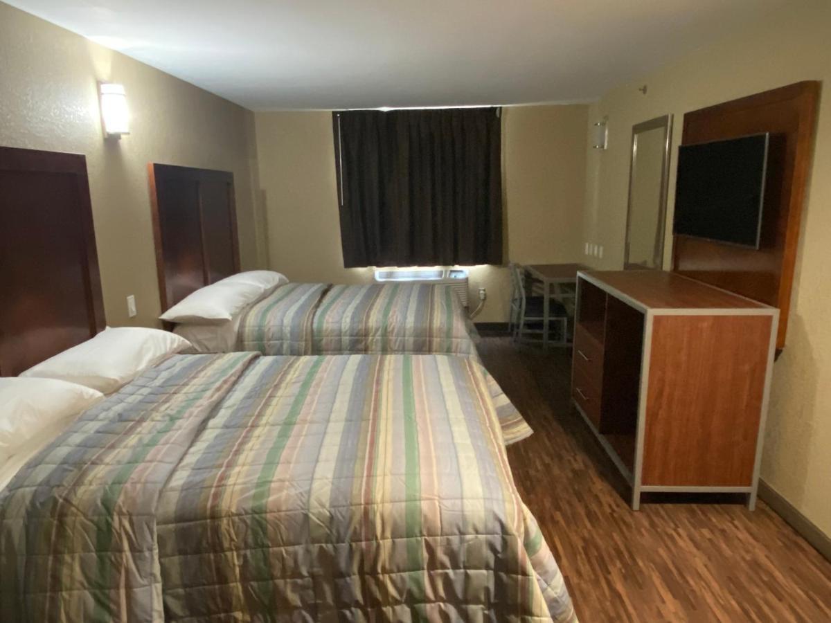 Hotel Jamaica Plaza Нью-Йорк Екстер'єр фото